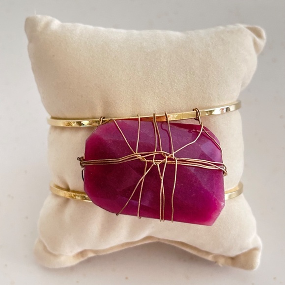 Wire Wrapped Pink Agate Stone Cuff Bracelet Gold Tone Bracelet - Picture 2 of 9
